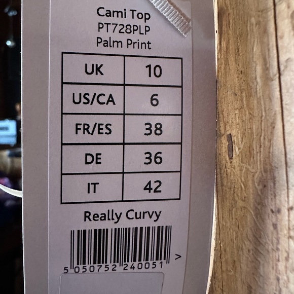 Bravissimo Cami Size 6 Palm Print NWT, 19” pit to pit, 19” overall length - Picture 7 of 12